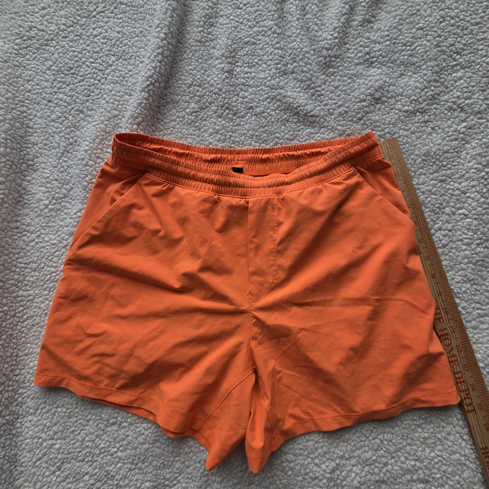 Lululemon Pace Breaker Linerless Short 5 Size Large